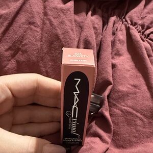 MAC Cosmetics Lipstick 825 Blankety Sleek Satin - Dusty Rose